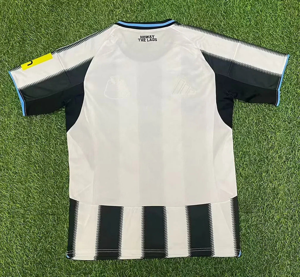 2025/2026 Newcastle United Home Soccer Jersey