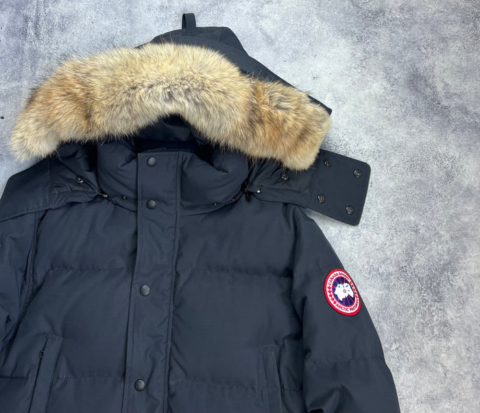 Canada goose navy Wyndham parka