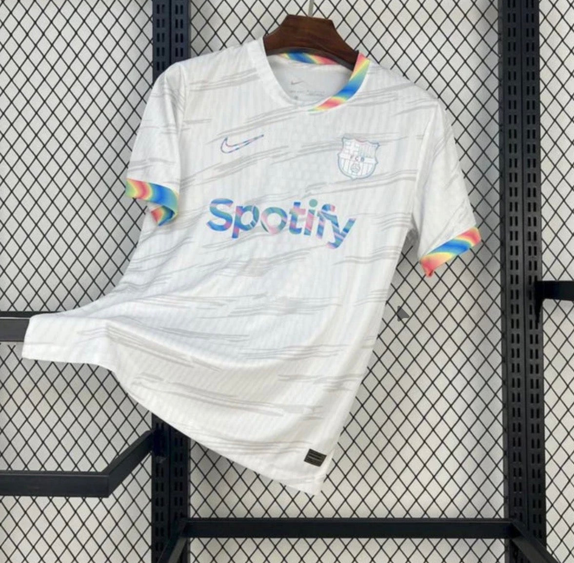 FC Barcelona ‘Chrome Runner’ Premium Jersey